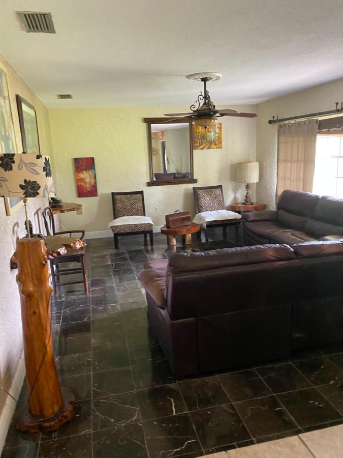 Oyo Family Ranch At Melbourne Fl Ξενοδοχείο Εξωτερικό φωτογραφία